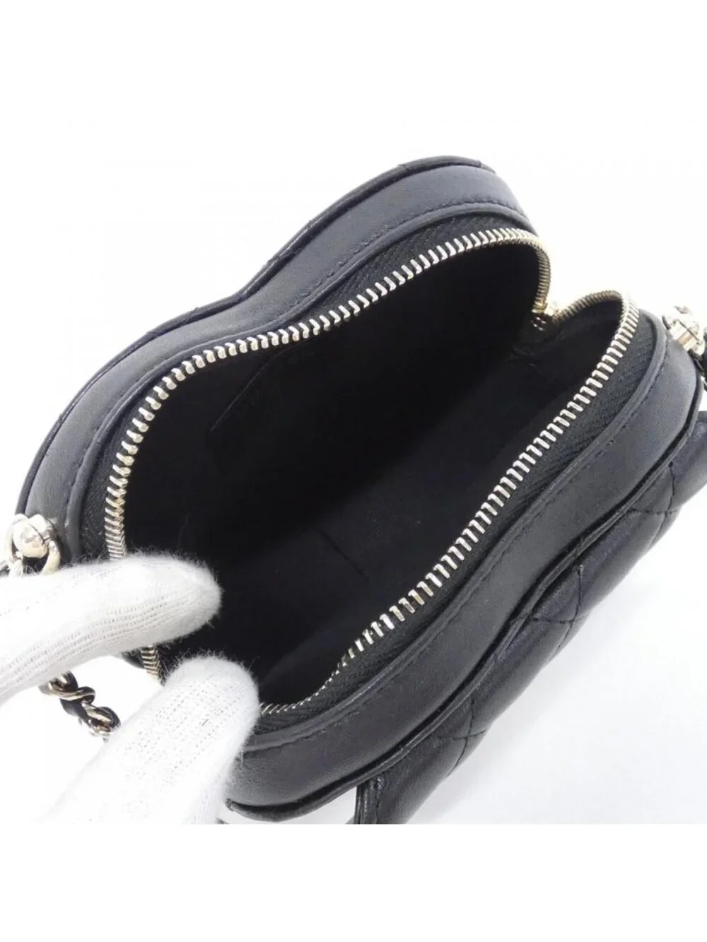 Chanel Shoulder Bag Black Heart